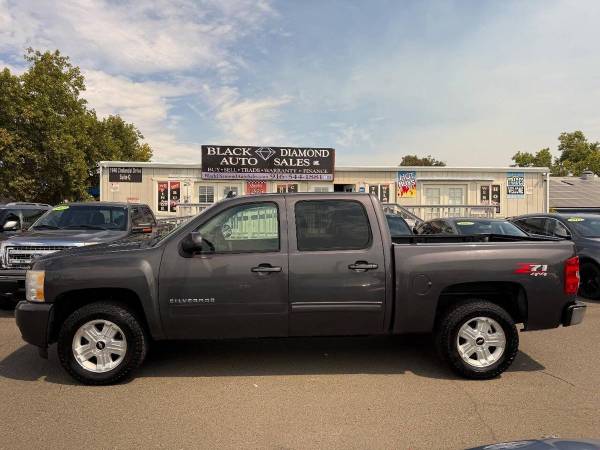 2011 Chevrolet Silverado 1500 - Photo 7