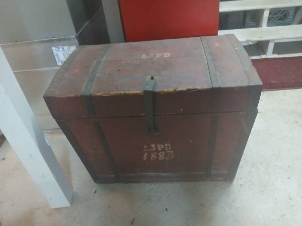 wooden blanket trunk dated 1883 1