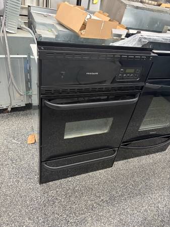 Frigidaire Oven Gas Used 1