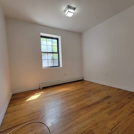 $3,995 / 3br - Duplex, washer/dryer, dishwasher, no broker fee, ready for move-in (Bed-Stuy)64033290813570124