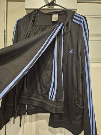 Addidas track suit 1