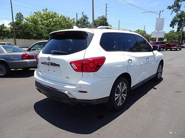 2019 Nissan Pathfinder SL 4dr SUV - $7500.0063443514212227123