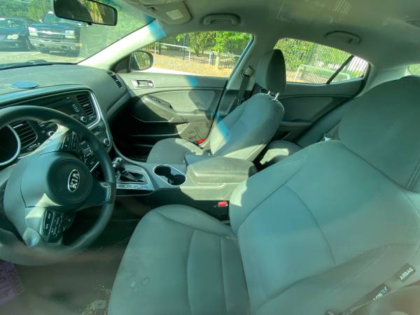 15 Kia Optima necesita motor, todo lo demás funciona bien - $1.100 (Fairburn)63491864569857124