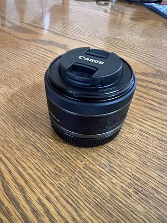 CANON RF 50mm f/1.8 STM Lens - Excellent Condition - $150 (Los Angeles)63470986838019120