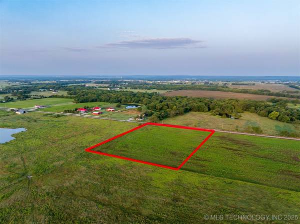 $54,500 5 N 3990 Rd, Dewey, OK 74029 (Dewey)63982126370819121