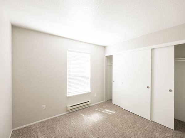 $1,749 / 2br - 975ft2 - Apartamento de 2 habitaciones y 2 baños cerca de comida, supermercado y entretenimiento. (Cascade Park)63777362790273121