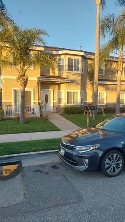 WESTMINSTER TOWNHOUSE 3BR 2.5BA 1