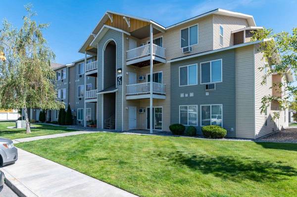 $1,500 / 2hab - 938ft2 - ¡Venga a ver esta encantadora casa de 2 habitaciones, 2 baños hoy! ¡Lavadora/secadora incluidas! (Kennewick - Pasco, Richland)63673518194305121