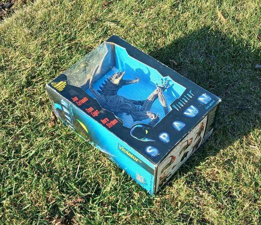 Vintage 1997 McFarlane Spawn Violator Action Collector Figure Toy Mode 1