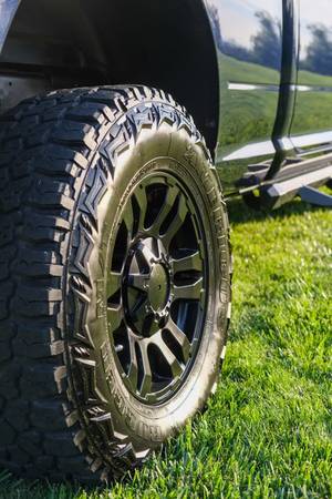 Ram 2500 4x4 Cummins - $34,000 (Santa Clarita)63470048051203124