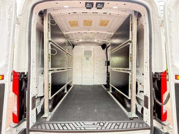 2018 Ford Transit 250 3dr - Photo 9