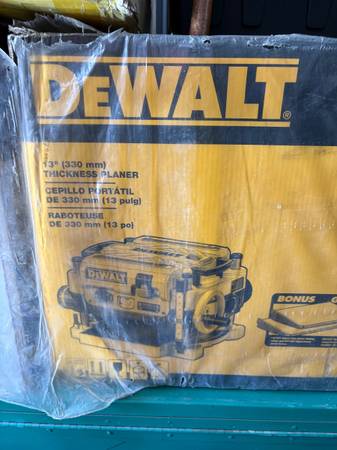 Dewalt 13” planer with mobile planer stand 1