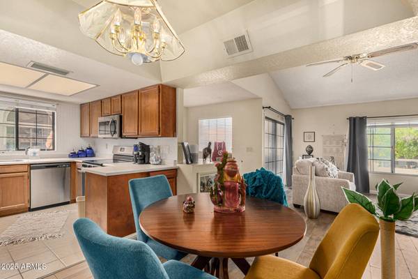$199,950 / 1br - 864ft2 - 1 Bed Residential in Mesa (Mesa, AZ, $199,950) (Mesa, AZ)64024988390147120