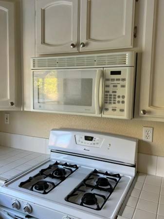 $3,850 / 3br - 1535ft2 - Beautiful detached house in Oceanside (Del Oro Hills, Oceanside)63878584689283124