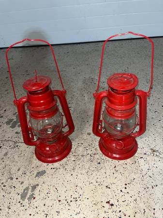 Lantern Oil Lamps 1
