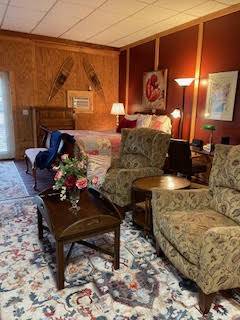 $1,600 / 1br - FULLY FURNISHED, UPDATED STUDIO COTTAGE, ALL UTILITIES INCLUDED (OLD MISSION PENINSULA)64037724520194121