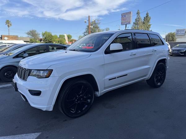 2019 Jeep Grand Cherokee Altitude - $16,995 (Ask For Antonio)63436939749891121