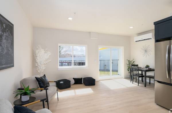 $1,495 / 1br - 777ft2 - NUEVO - Apartamentos de Lujo de 1 Dormitorio (Kennewick)63975029139075121