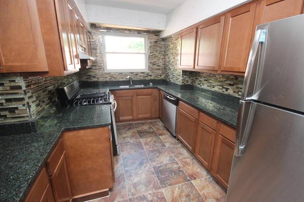 $2,499 / 3br - 🏡 Sq Hill – Expansive 3BR/1.5BA at Tilbury Apartments – Available!! (Squirrel Hill, Pittsburgh)64013532735234122
