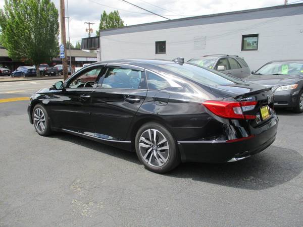 2020 Honda Accord Hybrid Touring - $26,595 (ROOSALES - Puyallup)63624473353859123