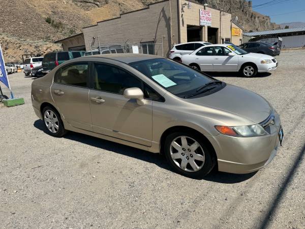 2008 Honda Civic LX Runs Great !! - $6,999 (Wenatchee Wa)63442575529601123