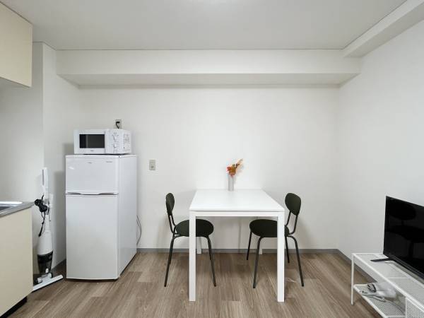 (Short-term/Tourists Welcome)  (3 mins to Ueno) 2DK apartment 1