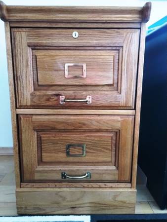 Oak File Cabinet - $10 (Renton)63471460612225120