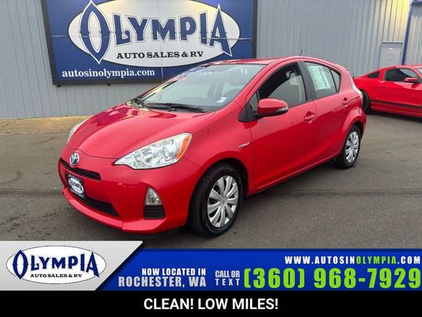 2014 Toyota Prius c Two 1