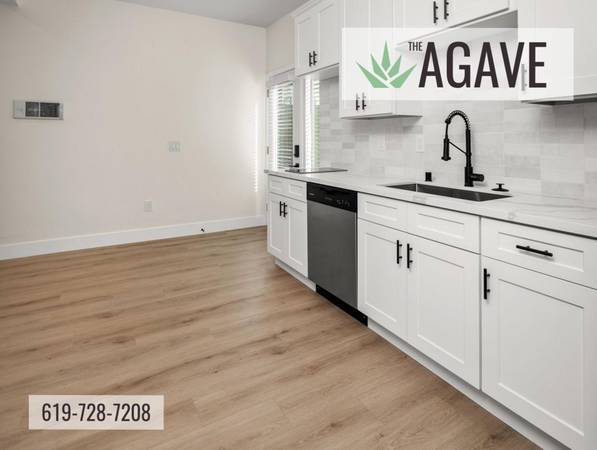 $2,695 / 2br - Renovated 2 Bed + Close To Restaurants, Shops & More - Pet Friendly (San Diego)63663736909699120