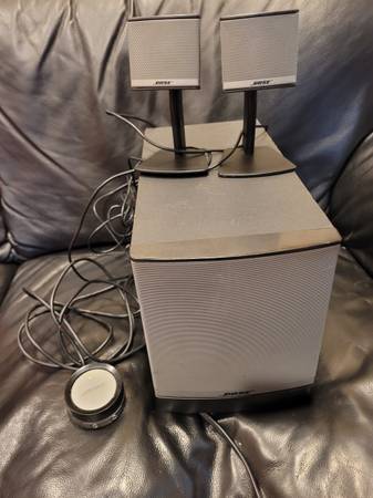 Bose Companion 3 Series II Multimedia Speaker System - electronics