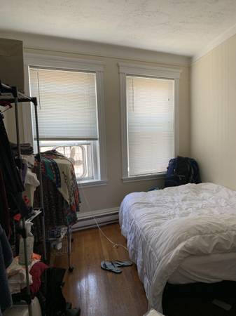 $2,575 / 2br - Mission Hill 2 Bed/1 Bath | Cats Only | Near Green Line (Mission Hill)63614178242561121