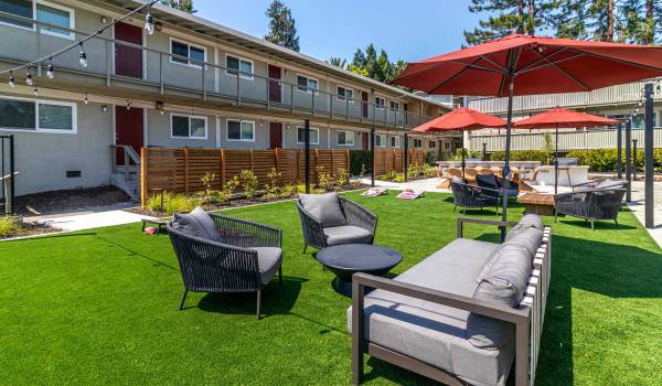$2,263 / 1br - 625ft2 - Oversized Patio or Deck Space, Dual-Pane Windows, Clubhouse (walnut creek)63657981828481124