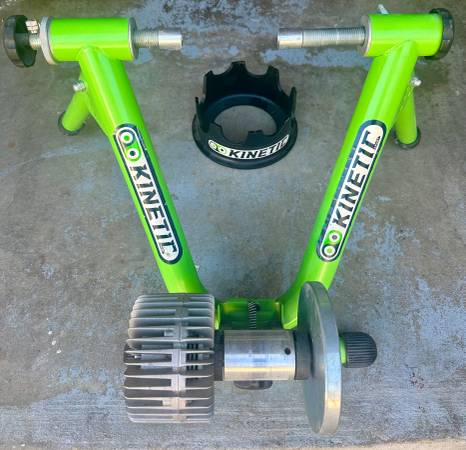 Kurt Kinetic Bicycle Bike Trainer 1