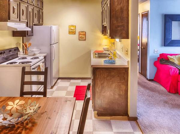 $1,430 / 2br - 860ft2 - Pumpkin Spice & A Everything Nice – Tour Today!63868704377731122