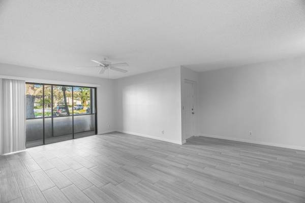 $240,000 / 3br - 1468ft2 - Let's Make a Deal. 🏡3/2 First-Floor Condo (Pine Ridge Community of Palm City)63867158950657123