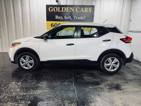 2020 Nissan Kicks S - $12,900 (2121 n stoughton rd madison wi 53704)63625030310145123