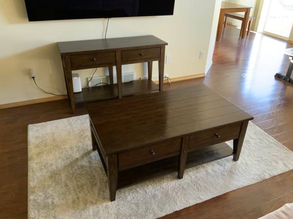 Coffee table and matching sofa table 1