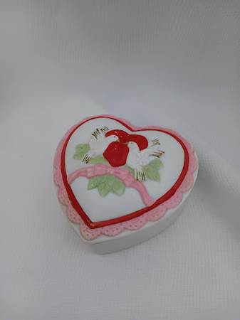 Valentine Trinket Box 1