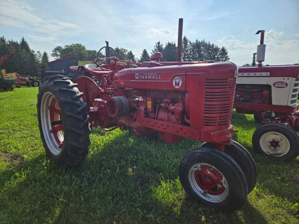 1952 Farmall Super M 1