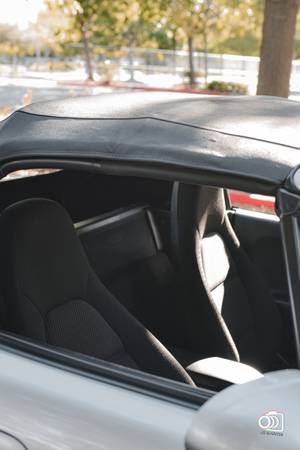 2000 Miata mx-5 1.8 (kilometraje súper bajo) - $17,000 (Milpitas)63438880269315124