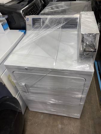 GE Commercial Coin Laundry GAS Dryer 1