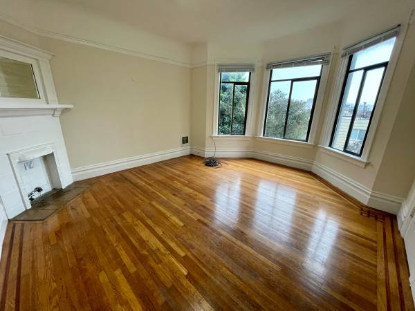 $2,995 / 1br - ¡Hermoso y espacioso departamento de 1 habitación en Russian Hill! (russian hill)63847326265603121