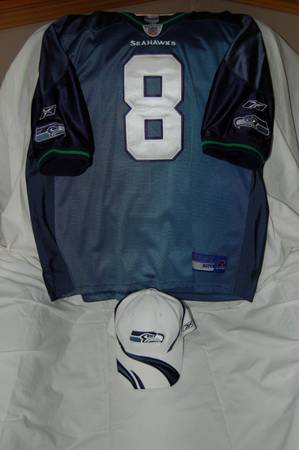 NFL SEATTLE SEAHAWKS JERSEY AND HAT 1