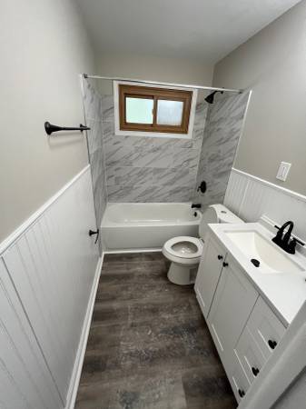 $1,600 / 3br - 1400ft2 - Multiple Rental houses available for showings (Bedford)63924296706563124