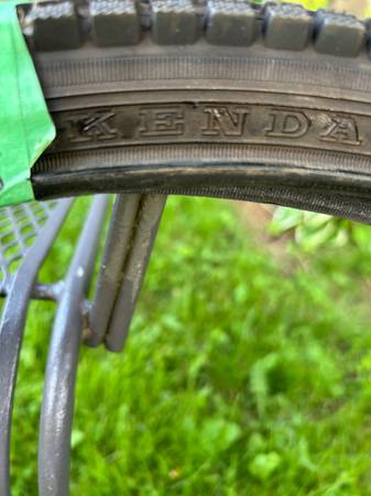 Kenda Bike Tire - $8 (Bay View)63471072644225121