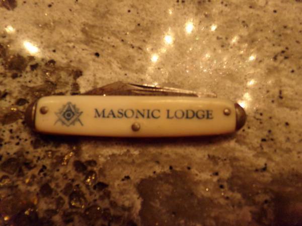 Knife -Free Masons - Square, Compass & Lodge Pocket Knife 1