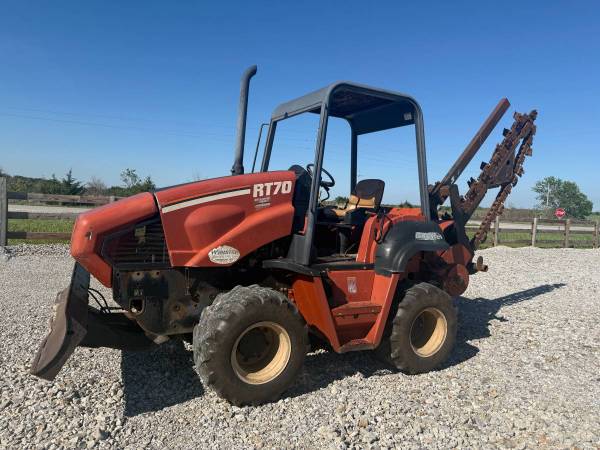 Ditch Witch RT70 Trencher 1