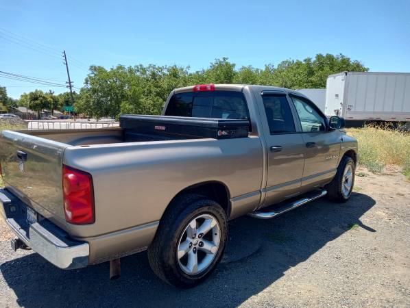2007 Dodge Ram 1500 5.7 Liter Hemi Engine - $7,00063617708371841123