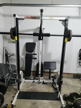 Body solid Smith machine and a Body solid leg press 1