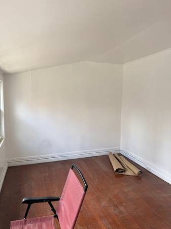 Furnished/Unfurnished Room $1250 1
